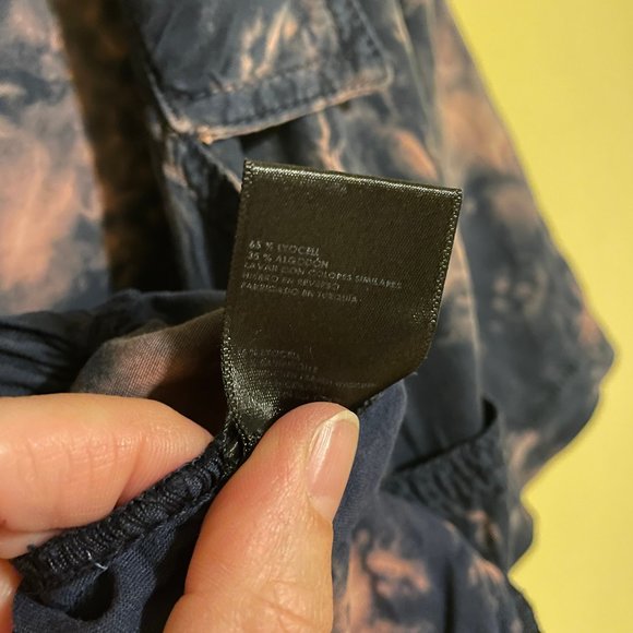 *One of a kind* Urban Outfitters Lucy Collared Button-Front Jumpsuit - Picture 11 of 12